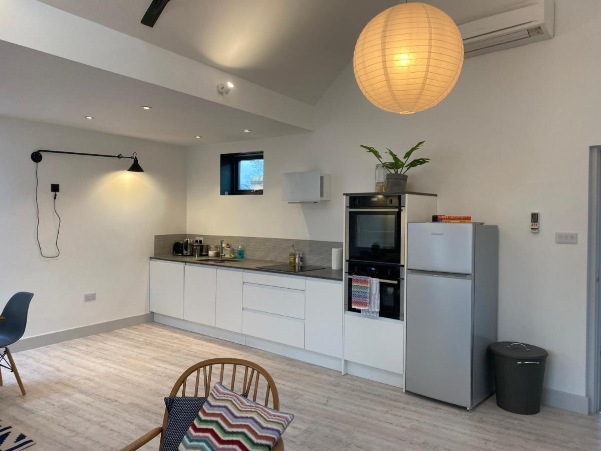 May Road, Stylish Townhouse Twickenham Ngoại thất bức ảnh